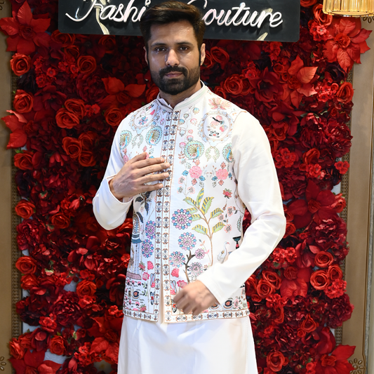 Men Floral Embroidered Regular Sequinned Kurta with Trousers & With Koti