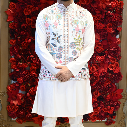 Men Floral Embroidered Regular Sequinned Kurta with Trousers & With Koti